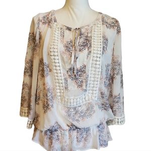 EUC Daniel Rainn Tie Neckline Floral Crotchet Detail Boho Blouse